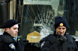 Slovenec in Slovenka divjala in razbijala po hotelu v Zagrebu. Njega aretirali.