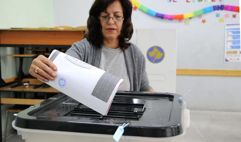 Volitve na Kosovu: dve stranki prejeli po 30 odstotkov glasov