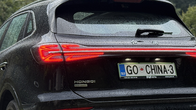 Kitajci hitro novačijo trgovce, letos so v Sloveniji že podvojili prodajo #foto