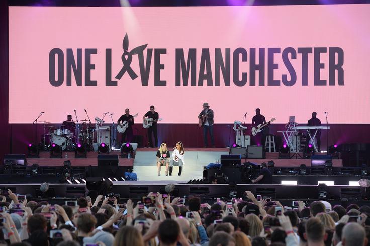 Na dobrodelnem koncertu je nastopilo veliko poznanih imen, med drugimi tudi Robbie Williams, Miley Cyrus, Katy Pery, Take That, Coldplay, Justin Bieber itd. | Foto: Getty Images