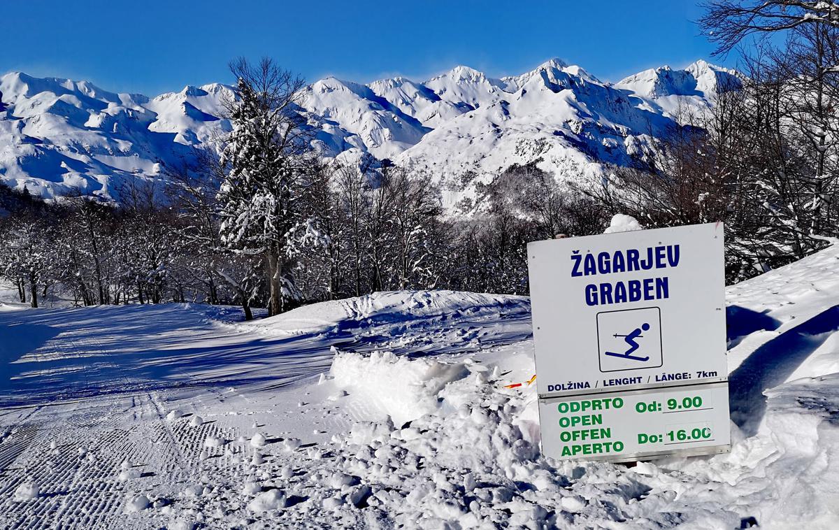 Vogel | V teh dneh obratujejo skoraj vsa slovenska smučišča. Odprt je tudi Žagarjev graben na Voglu, s sedmimi kilometri najdaljša smučarska proga v Sloveniji.  | Foto Vogel Ski Center