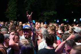 Na sotočju Tolminke in Soče tudi letos odmevajo ritmi punk rocka #video