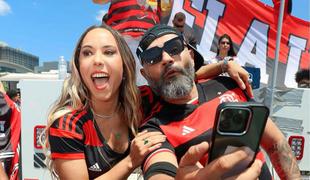 Vroča Brazilka poskrbela za dvig vročice na tribunah klubskega nogometnega prvenstva