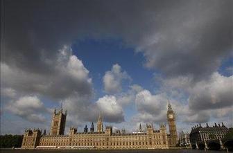 Britanski laburisti po priljubljenosti najnižje v 22 letih