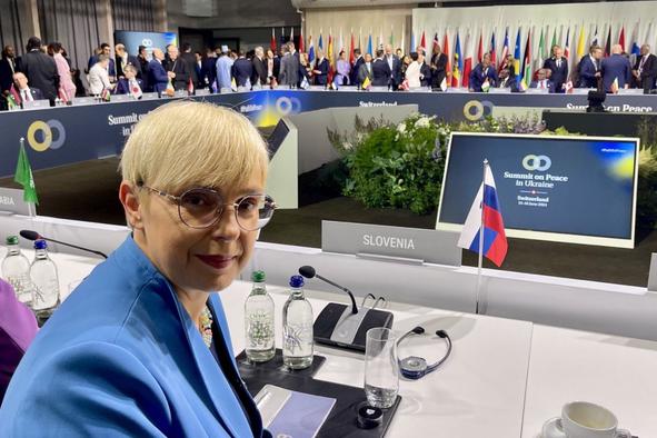 Pirc Musarjeva: Samo Ukrajina lahko odloči