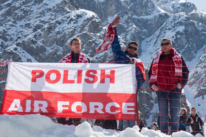 Poljska moč v zraku je očitna. Kamil Stoch je najboljši skakalec na svetu. | Foto: Urban Urbanc/Sportida