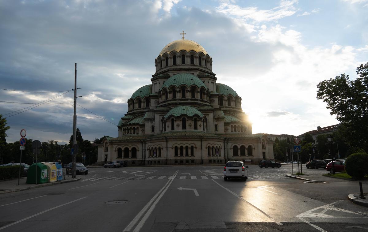 Bolgarsko glavno mesto Sofija | V Bolgariji so imeli v zadnjih dveh letih štiri parlamentarne volitve, od tega tri predčasne. Tudi nedeljske volitve, ki so torej že pete volitve v zadnjih dveh letih, so predčasne. | Foto Guliverimage