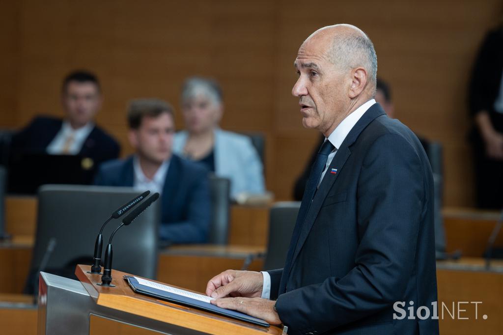 Drćavni zbor, Glasovanje, Janez Janša