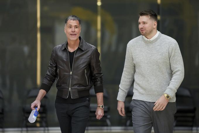 Rob Pelinka in Luka Dončić bi lahko sodelovala tudi v prihodnji sezoni. | Foto: Guliverimage