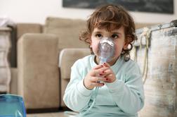 Dojenčki iz manj higienskih okoljih imajo manj alergij in astme