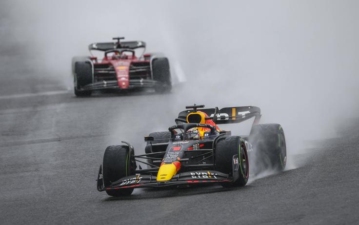 Suzuka dež Verstappen Leclerc | Foto: AP / Guliverimage