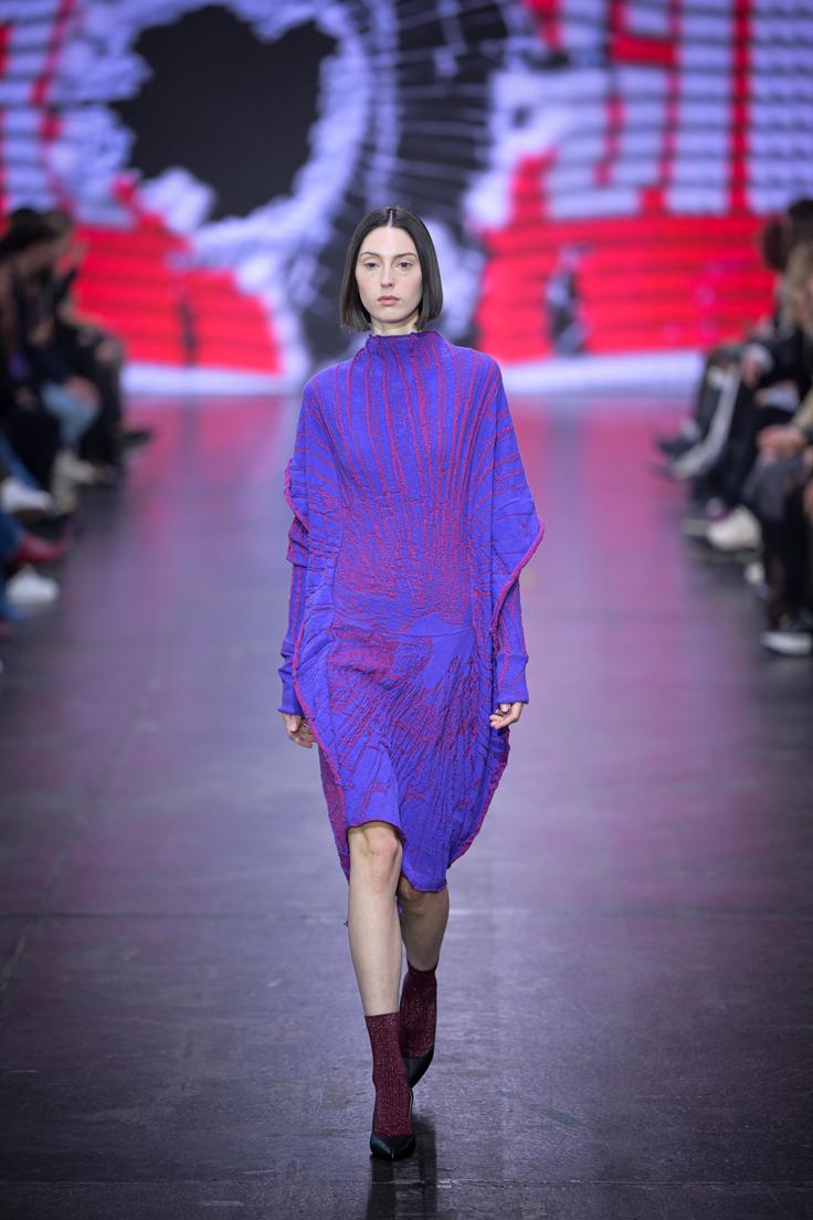 Ključ do uspešno pletenega kosa je v natančnosti. | Foto: Jure Makovec