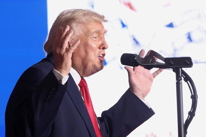 Donald Trump | Trump in drugi vidni republikanci brez dokazov trdijo, da so na območjih brez obvezne identifikacije omogočene obsežne volilne goljufije. | Foto Reuters