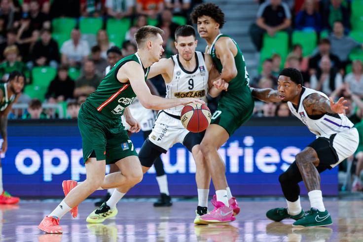 Cedevita Olimpija Gregor Glas Partizan | Foto: Aleš Fevžer