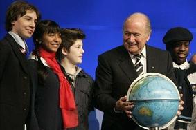 Blatter bo že maja predlagal 6+5