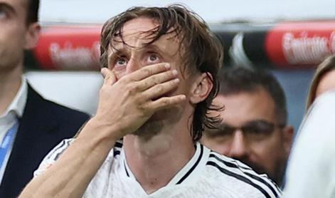 Presenečenje! Bo Modrić, ki je doživel stoječe ovacije, ostal v Madridu?