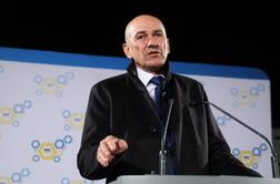 Janša: Organizirali smo se tako, da imamo povsod ljudi in nadzornike