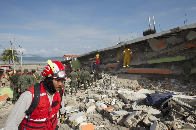 Potres Ekvador | Posledice potresa v Ekvadorju leta 2016 | Foto Reuters
