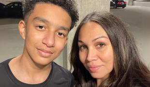 Mati toži podjetje za umetno inteligenco po sinovem samomoru