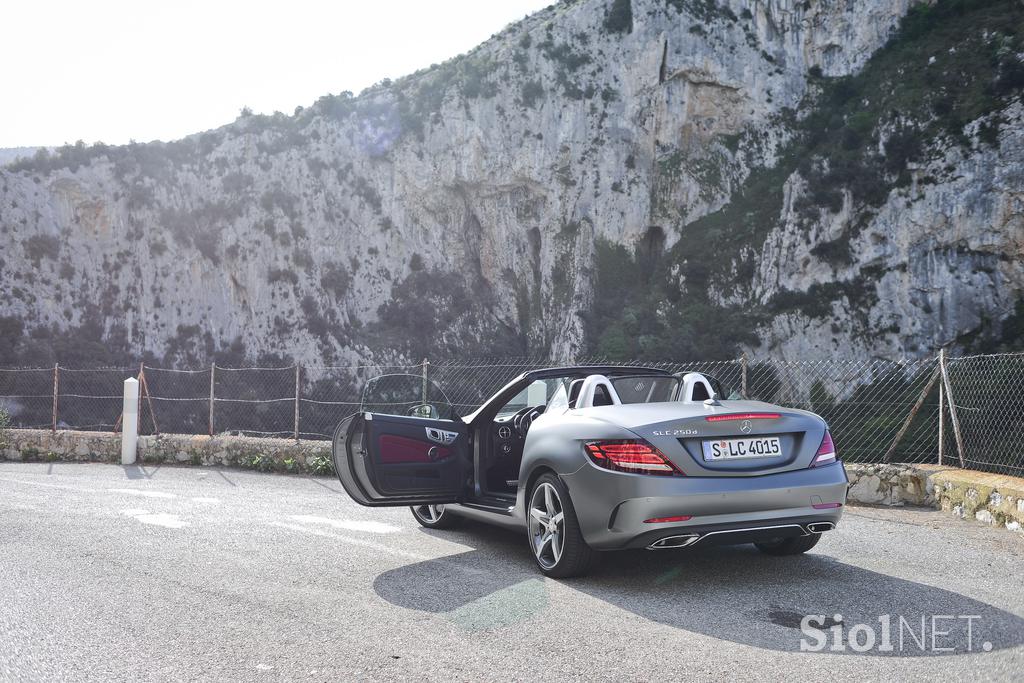 Mercedes SLC - prva vožnja prenovljenega roadsterja