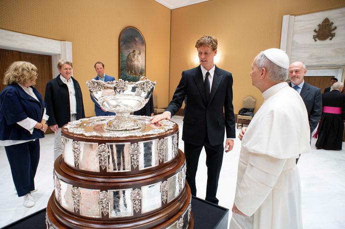 Jannik Sinner | Novoizvoljeni papež Leon XIV. je danes sprejel prvega teniškega igralca sveta Italijana Jannika Sinnerja. | Foto Reuters