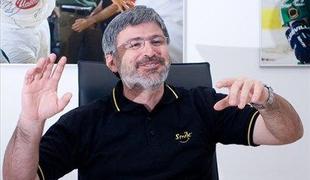 Jakič: Polomljenih je 298 stolov
