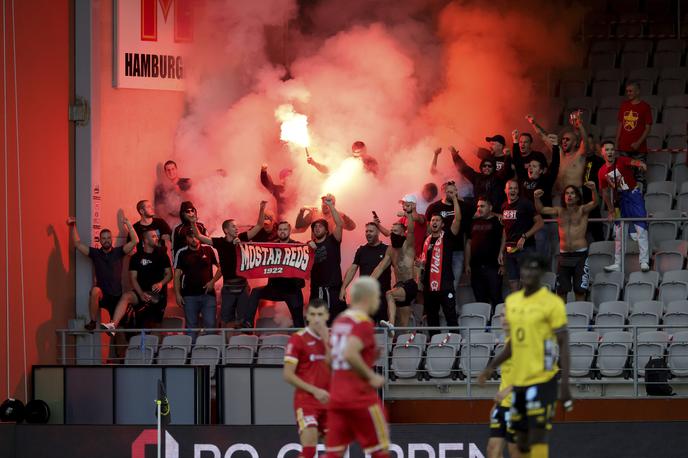navijači Velež | Navijači Veleža na tekmi lige Europa proti Elfsborgu. | Foto Guliverimage