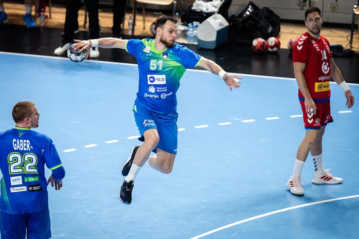 Mačkovšek je v prvih desetih minutah dosegel kar pet izmed sedmih slovenskih zadetkov. | Foto: Blaž Weindorfer/Sportida