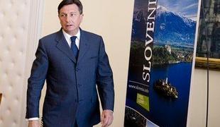 Hribar: Konkurenčnost turizma bomo krepili tudi z razvojem letalskega sektorja