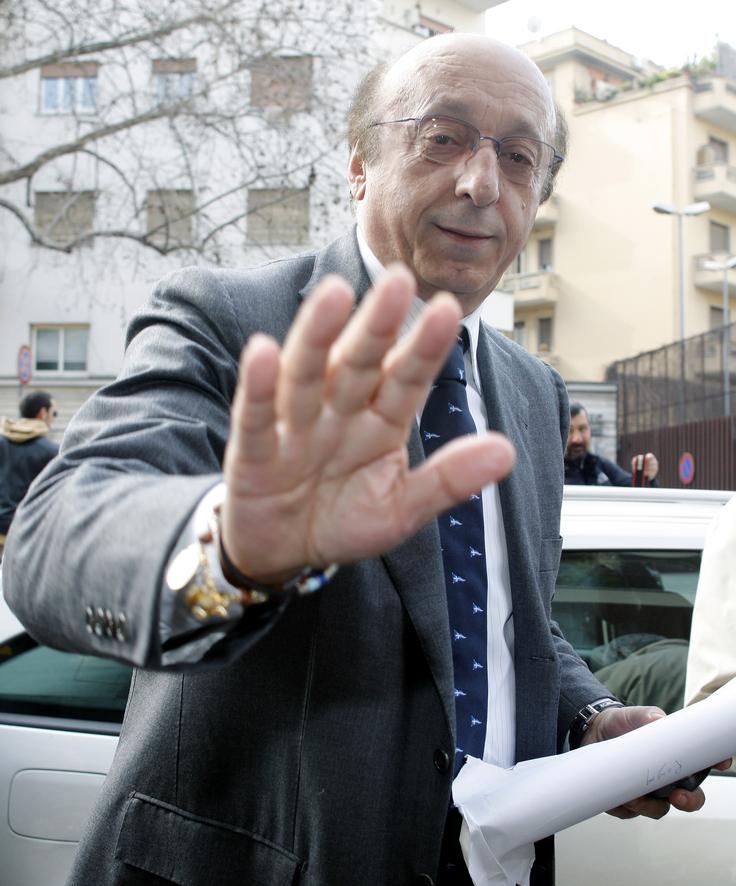 Luciano Moggi Najkrajšo je potegnil Luciano Moggi. | Foto: Reuters