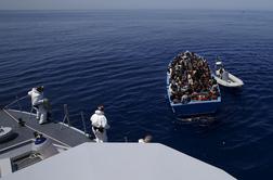 V Sredozemlju zadnje dni rešili več kot 5.500 beguncev