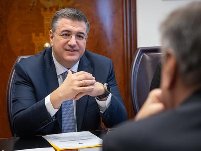 Cicikostas zadovoljen z napredkom pri nadgradnji ljubljanske železniške postaje, projekt pomemben za EU