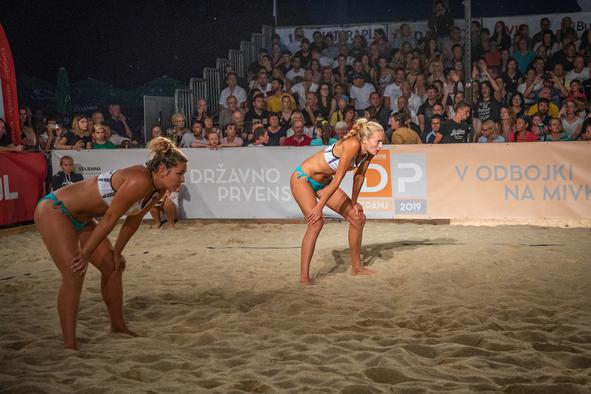 Odpovedana turnirja slovenske serije v odbojki na mivki