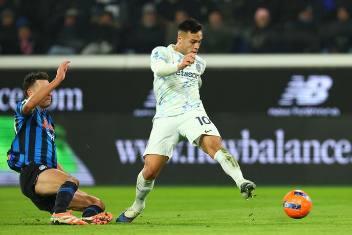 Po Milanu in Napoliju zmagal še Inter, ločita jih le dve točki