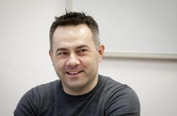 Kaj kirurg Loredan Bešič misli o direktorju Simonu Vrhuncu in dvoživkah?