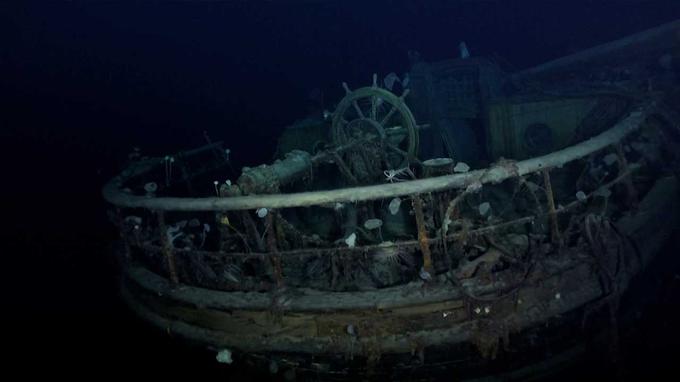 Po mnenju organizatorjev iskalne ekspedicije je Endurance, ki so jo zelo podrobno fotografirali in posneli s podvodnimi robotskimi plovili, ena najbolje ohranjenih znanih ladijskih razbitin na svetu.  | Foto: Reuters