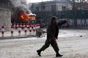 Afganistan: V samomorilskem napadu zagorelo nemško veleposlaništvo