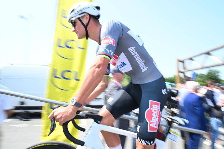 Mathieu Van Der Poel je med ubežniki. | Foto: Guliverimage