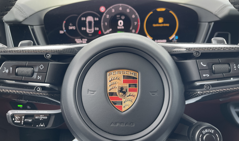 Najprej govorice, zdaj tudi uradno: velika sprememba pri Porscheju