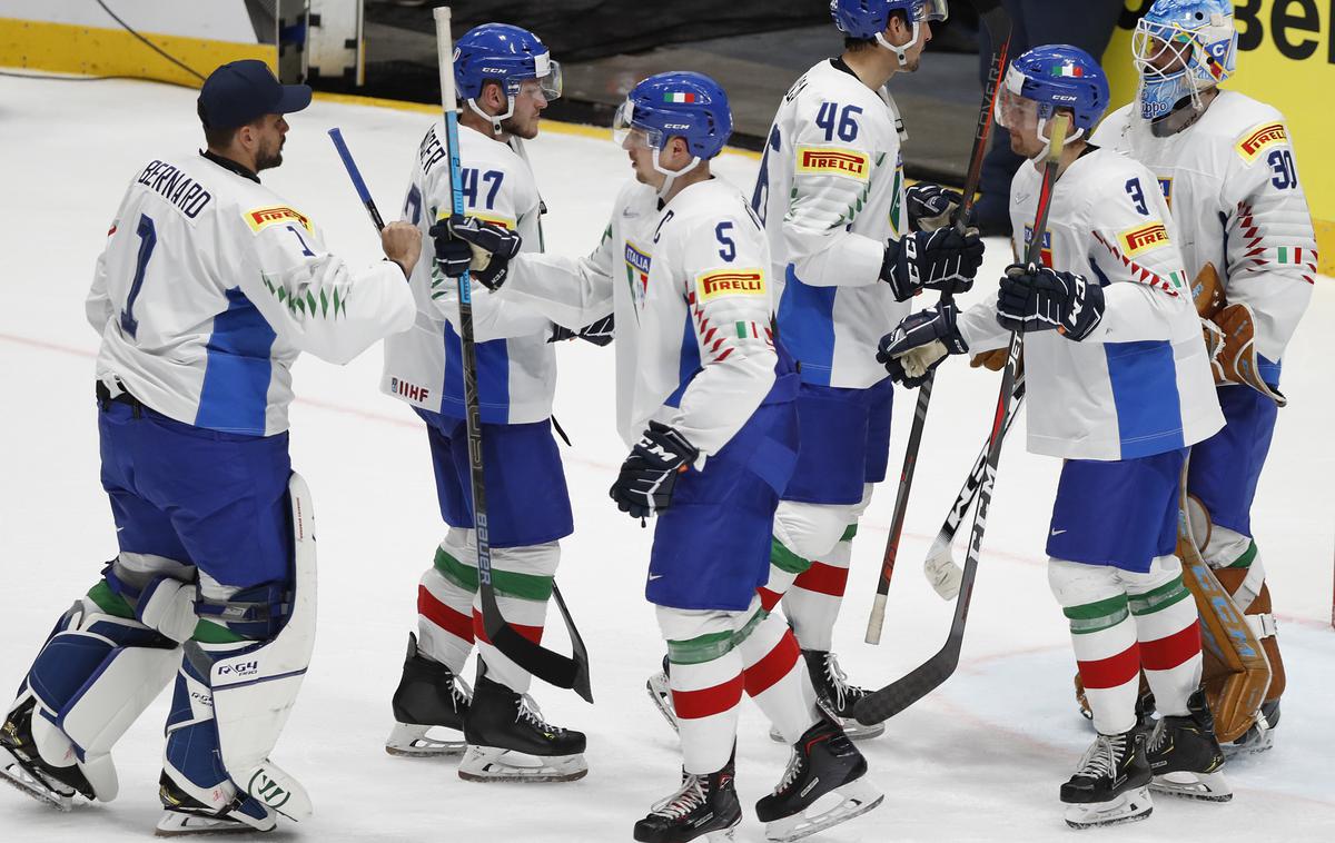 italijanska hokejska reprezentanca | Italijani so na peti tekmi še petič izgubili. Do zdaj niso zabili še niti enega gola, prejeli pa so jih kar 38. | Foto Reuters
