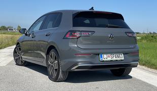 Je še kralj src? V Slovenijo je pripeljal novi volkswagen golf.