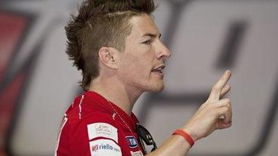 Uradno: Hayden podaljšal z Ducatijem