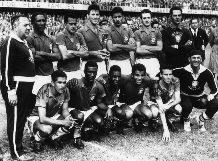 Brazilci so se prvič na svetovni prestol zavihteli leta 1958. Na svojem šestem mundialu. Danes so svetovni rekorderji, "krono" so osvojili petkrat, hkrati pa ostali edina država, ki je nastopila na prav vseh izvedbah največjega tekmovanja na svetu. | Foto: Guliverimage/Getty Images