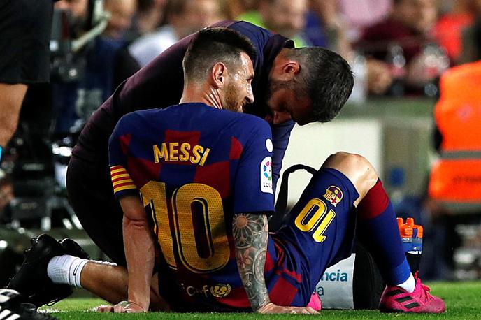 Lionel Messi | Lionel Messi je sploh prvič v tej sezoni za Barcelono zaigral od prve minute, a se že v prvem polčasu poškodoval. | Foto Reuters