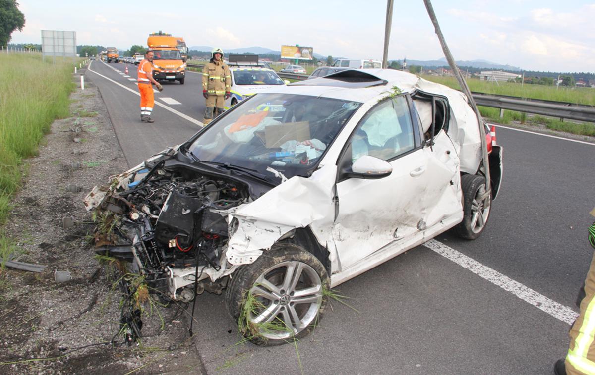 nesreča | Bo z novimi zahtevami za varnostne sisteme v novih vozilih nesreč manj? | Foto policija