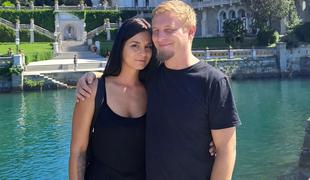 V zakonski stan skočila nekdanja žena Primoža Peterke Renata Bohinc