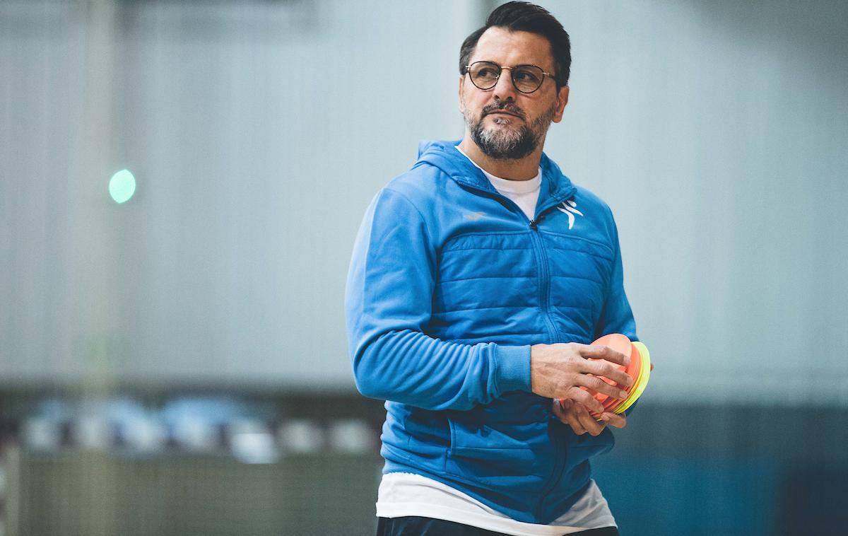 slovenska rokometna reprezentanca, trening, Ljubomir Vranješ | Ljubomir Vranješ bo januarja Slovenijo popeljal na EP. | Foto Grega Valančič/Sportida