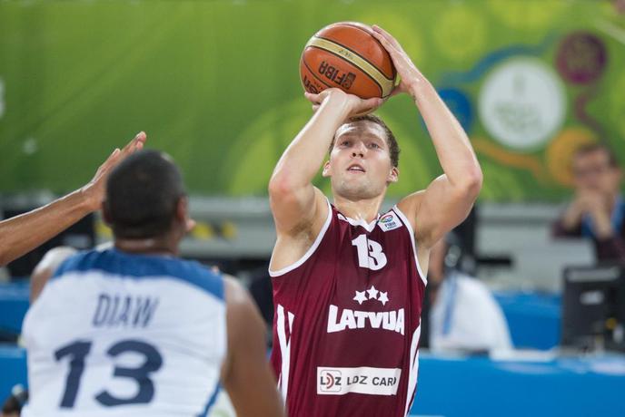 Olimpijin tekmec ni želel prodati prvega strelca