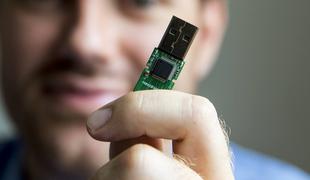 Okuženi USB-ključki se širijo po javni upravi