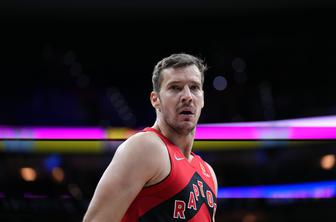 Dragić nič več član Toronta. V Dallasu "odjeknila bomba", Porzingis odhaja.